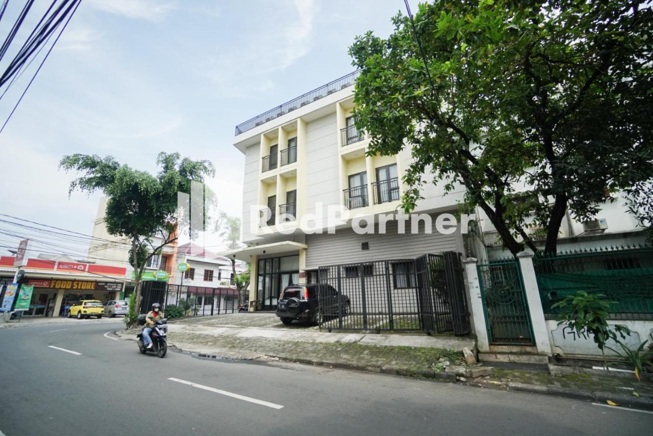 ホテル Toba Mansion Syariah Near Benhil Redpartner ジャカルタ エクステリア 写真